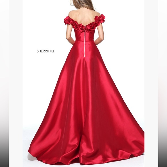 Red Sherri Hill Gown - Picture 3 of 4